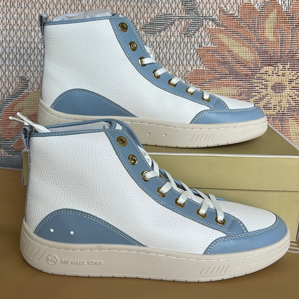 MICHAEL KORS
SHEA MID HIGH TOP
FAUX LEATHER
49F3SHFESL
PALE BLUE 
NEW